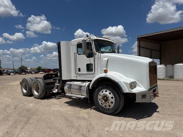 Kenworth T800 Truck Tractor Units