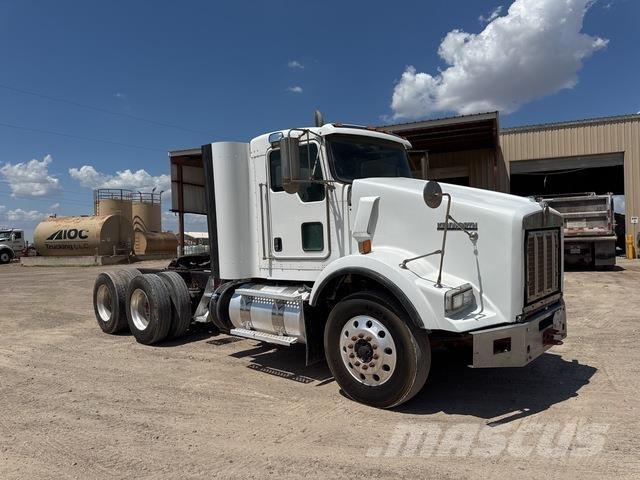 Kenworth T800 Truck Tractor Units