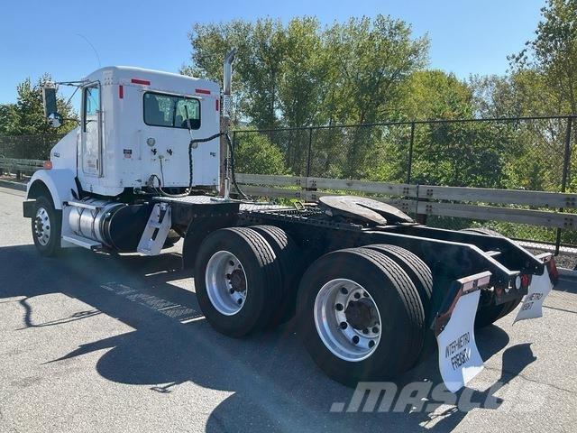 Kenworth T800 Truck Tractor Units