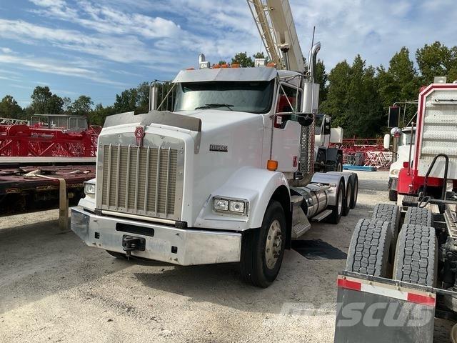 Kenworth T800 Truck Tractor Units