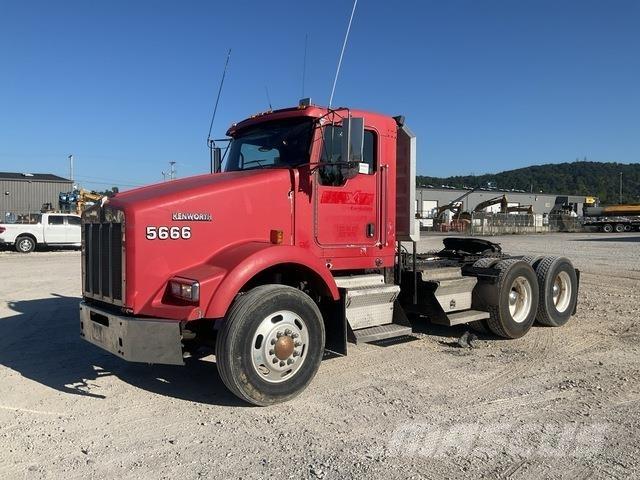 Kenworth T800 Truck Tractor Units