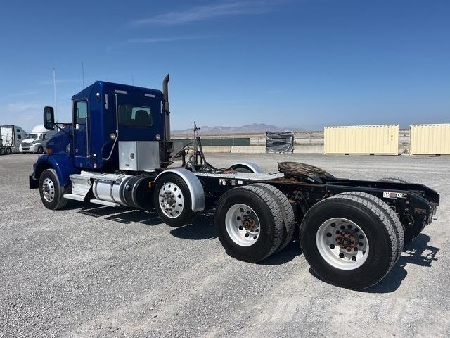 Kenworth T800 Truck Tractor Units