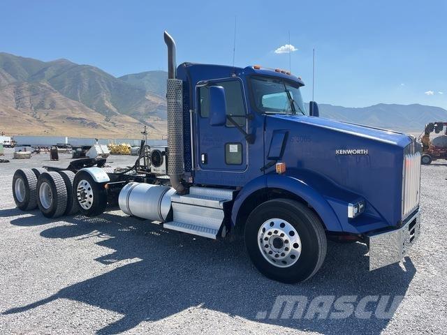 Kenworth T800 Truck Tractor Units