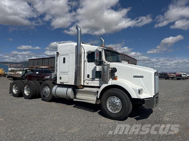 Kenworth T800 Truck Tractor Units
