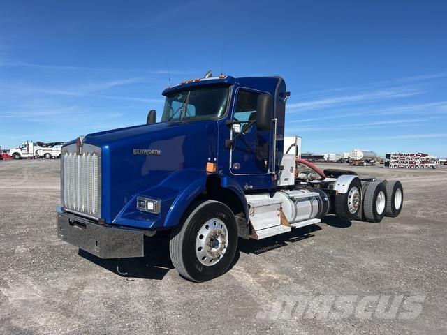 Kenworth T800 Truck Tractor Units