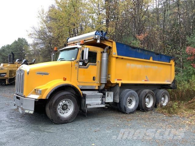 Kenworth T800B Tipper trucks