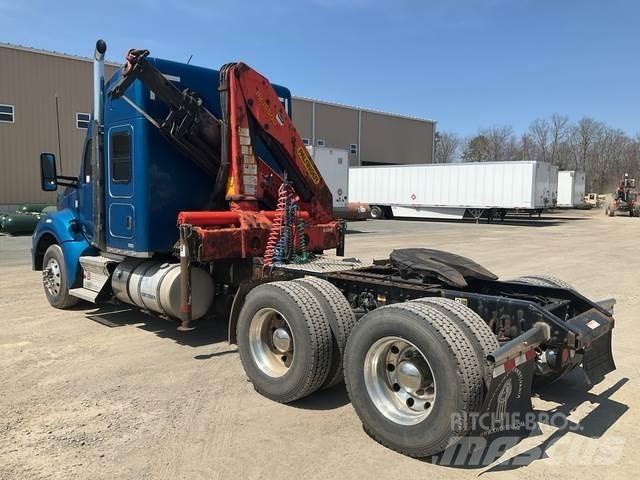 Kenworth T880 Other