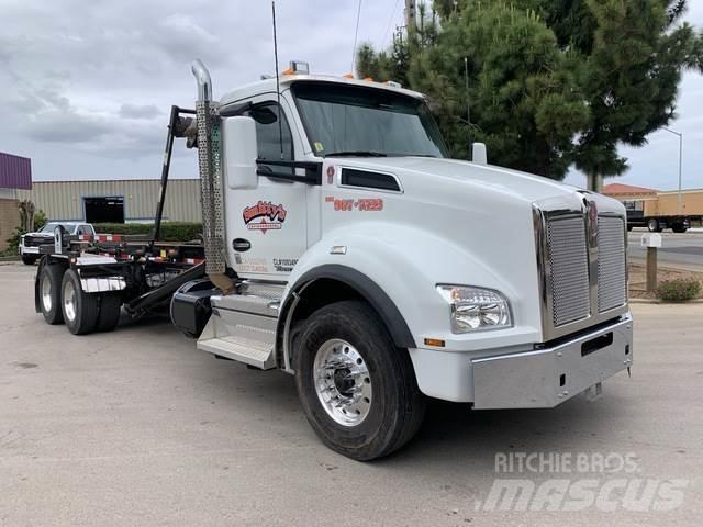 Kenworth T880 Skip loader trucks