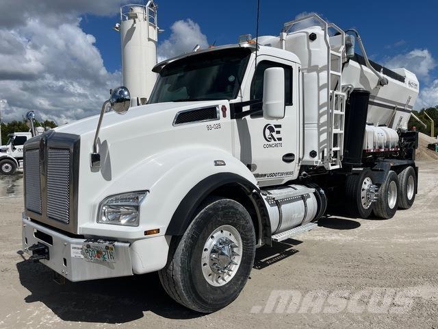 Kenworth T880 Concrete trucks