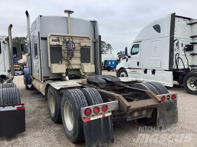 Kenworth W900 Truck Tractor Units