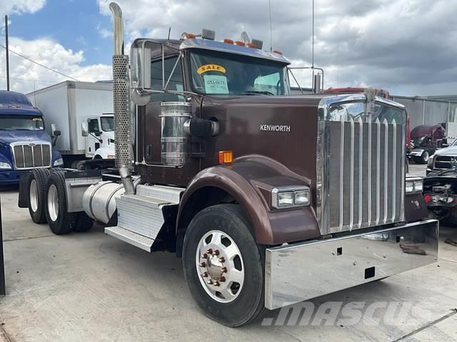 Kenworth W900 Truck Tractor Units