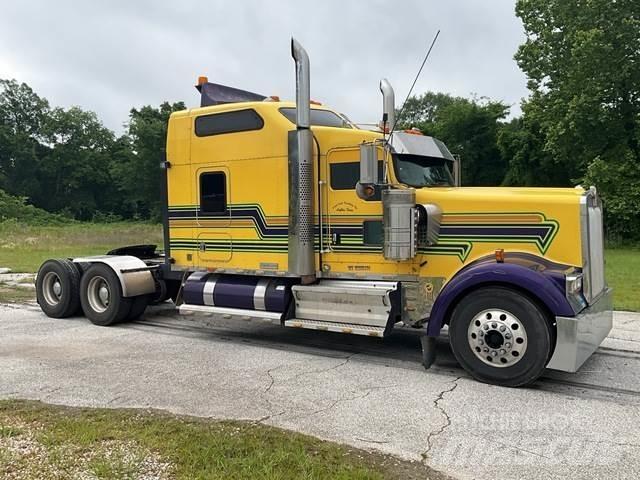 Kenworth W900 Truck Tractor Units