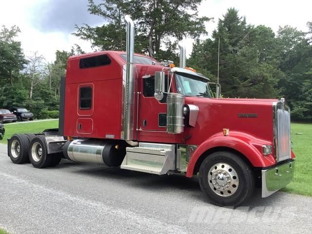 Kenworth W900 Truck Tractor Units