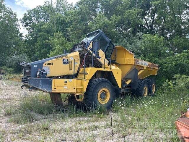 Komatsu  Articulated Haulers