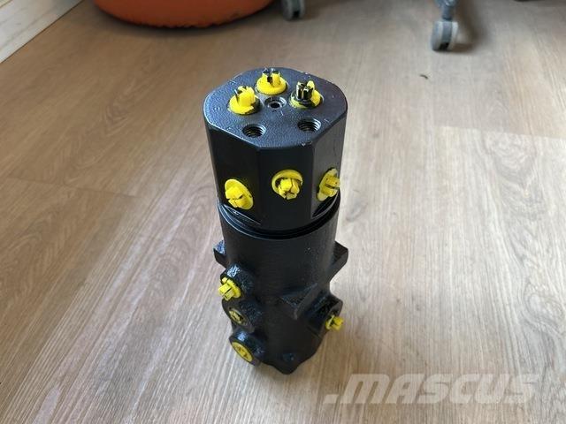 Komatsu  Other components