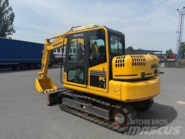 Komatsu PC71-7 Crawler excavators