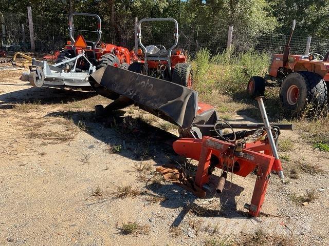Kubota DM1024 Mowers