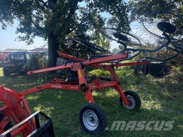 Kubota RA110CR Rakes and tedders