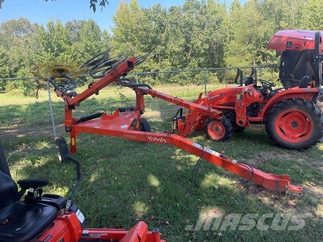 Kubota RA110CR Rakes and tedders