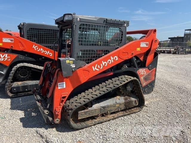 Kubota SVL75-3 Skid steer loaders