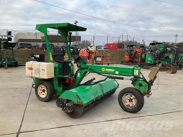 Lay-Mor SM300 Indoor sweepers