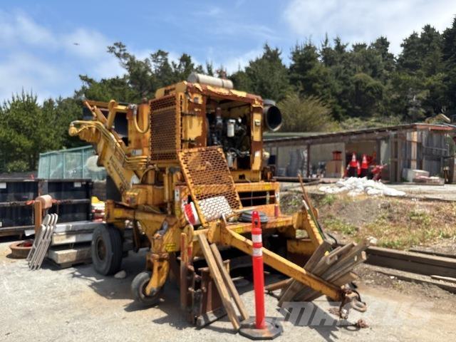 Lincoln 660AXL Asphalt pavers