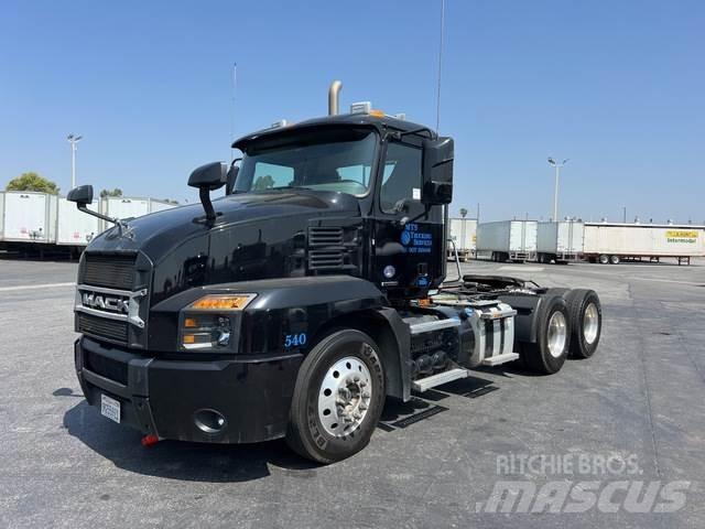 Mack AN64T Truck Tractor Units