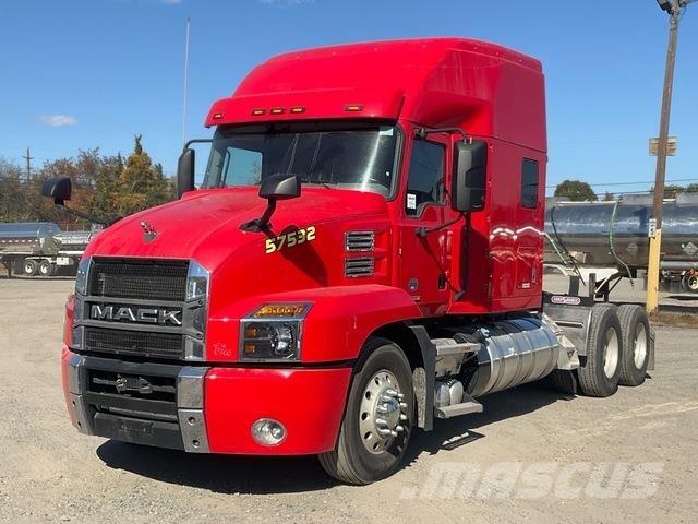 Mack AN64T Truck Tractor Units