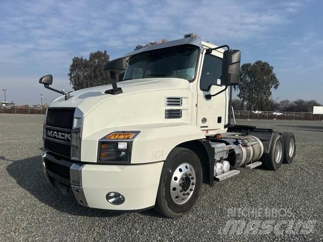 Mack Anthem Truck Tractor Units