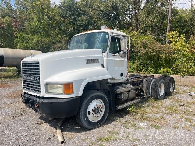 Mack CH613 Truck Tractor Units