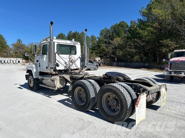 Mack CH613 Truck Tractor Units