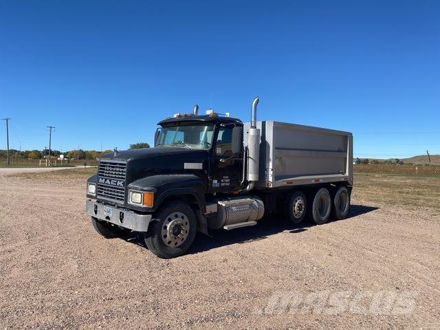 Mack CHN613 Tipper trucks
