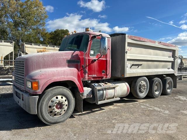 Mack CHU613 Tipper trucks