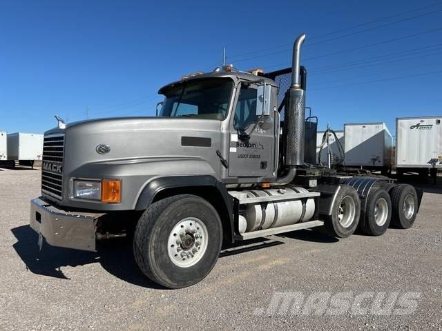 Mack CL713 Truck Tractor Units