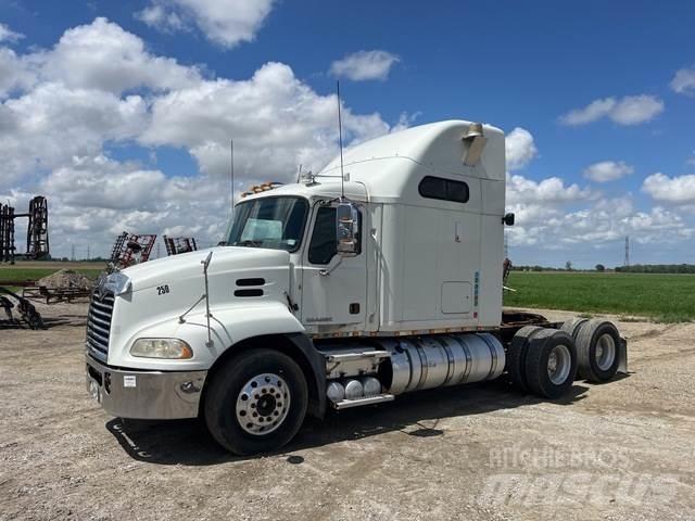 Mack CXU600 Truck Tractor Units