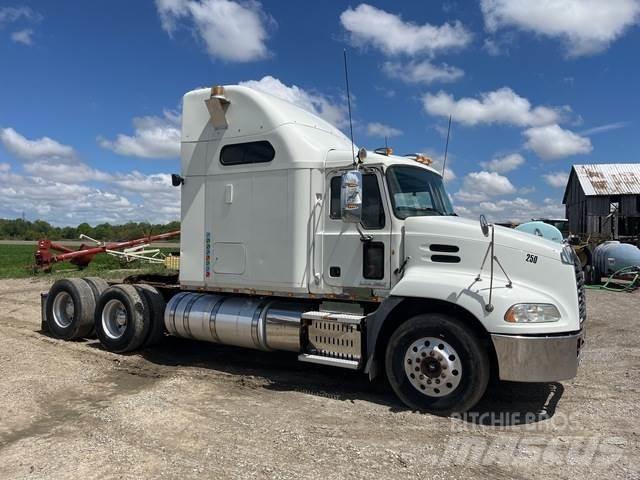 Mack CXU600 Truck Tractor Units