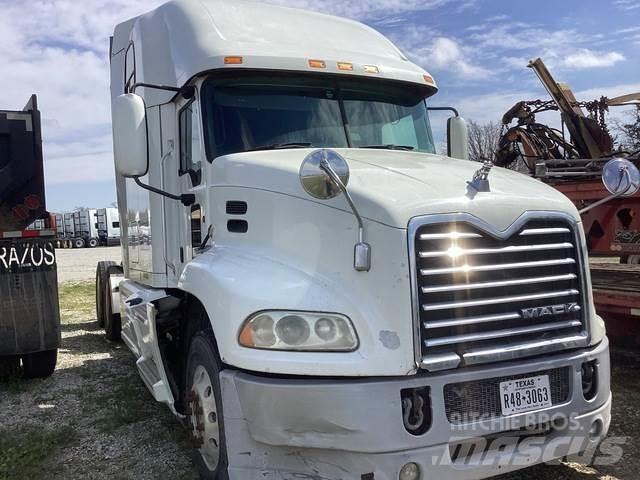 Mack CXU613 Truck Tractor Units