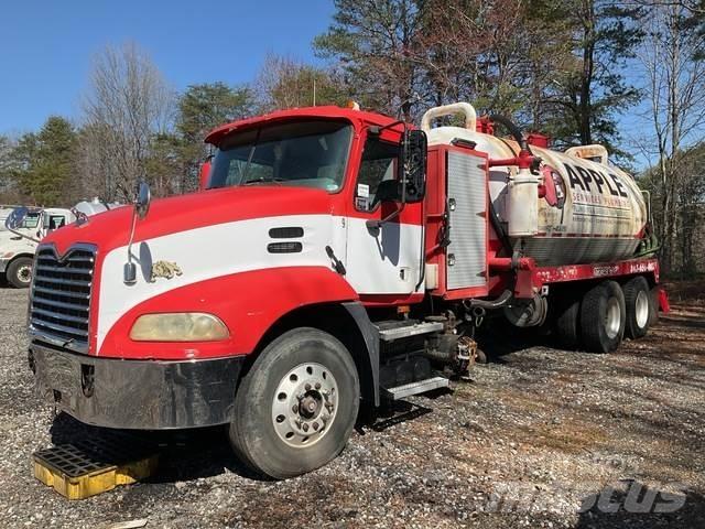 Mack CXU613 Sewage disposal Trucks