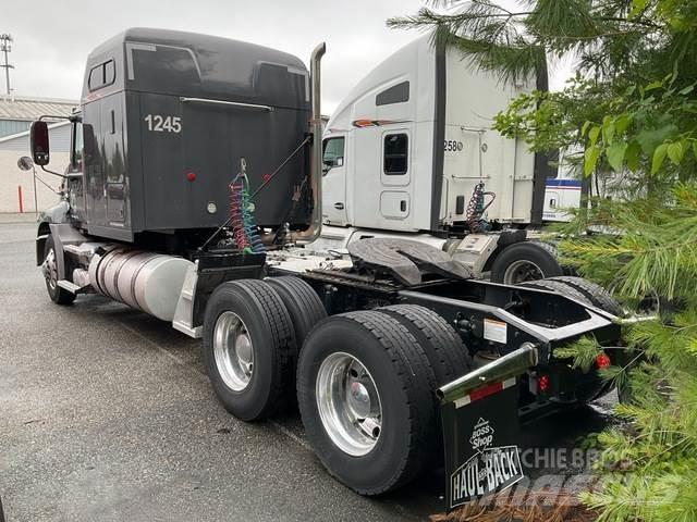Mack CXU613 Truck Tractor Units