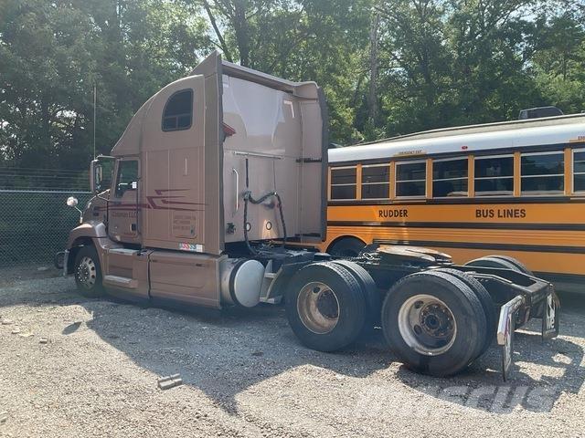 Mack CXU613 Truck Tractor Units