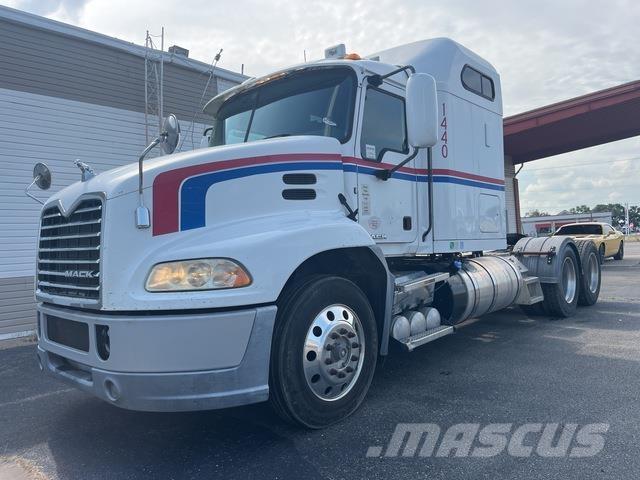 Mack CXU613 Truck Tractor Units