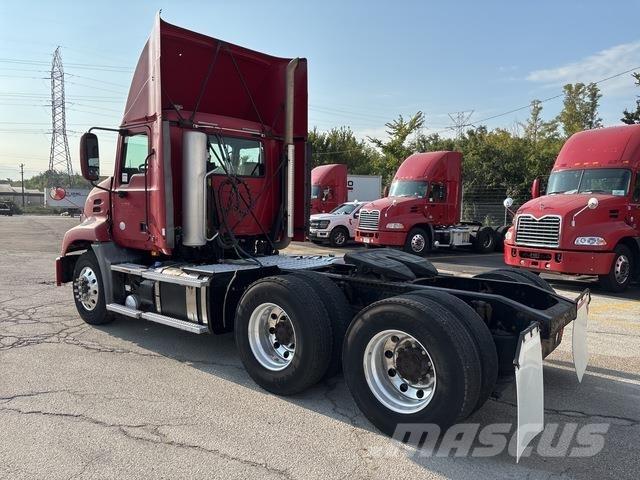 Mack CXU613 Truck Tractor Units