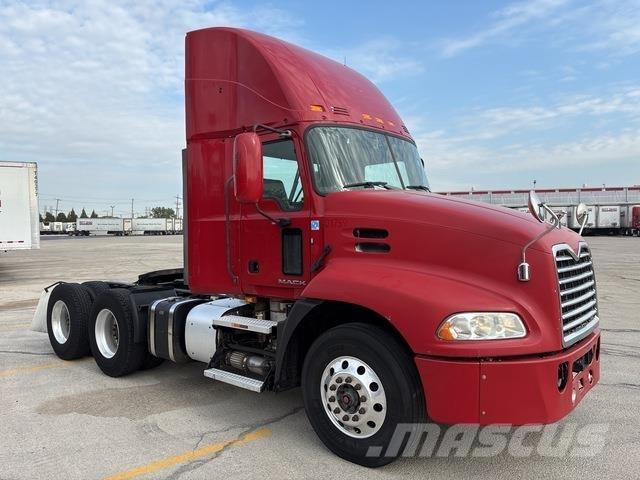 Mack CXU613 Truck Tractor Units