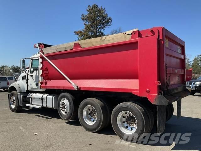 Mack GU713 Tipper trucks