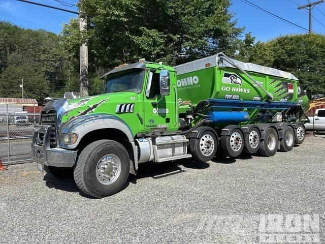 Mack GU713 Concrete Stone machines