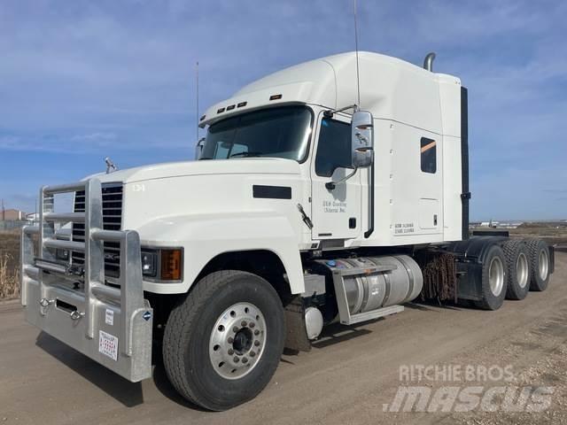 Mack PI86T Truck Tractor Units
