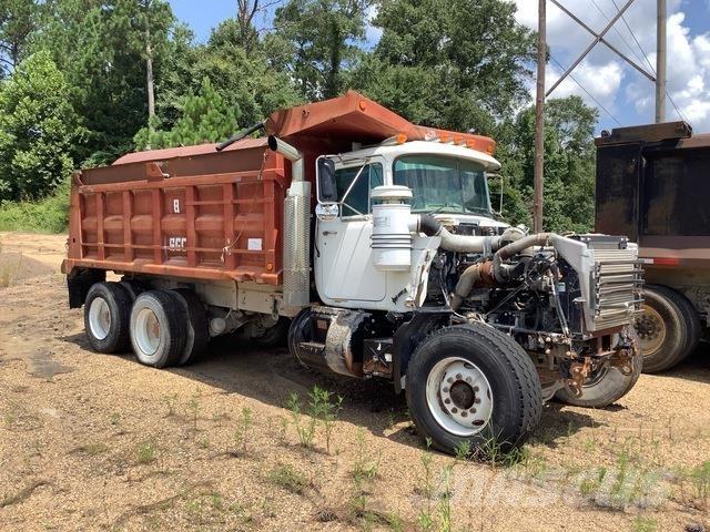 Mack RD690S Tipper trucks