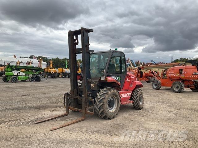 Manitou M26-4 Rough terrain truck