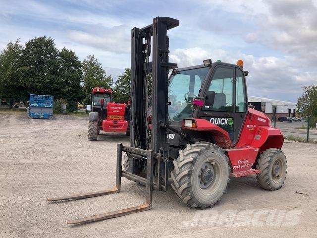 Manitou M30-4 Rough terrain truck