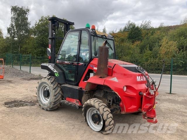 Manitou M30-4 Rough terrain truck